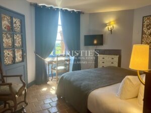 Boutique Hôtel et restaurant dans un des plus Beaux Villages de France en Dordogne
