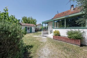 ANDERNOS, QUARTIER BETEY, L'UNE DES PLUS BELLES ARCACHONNAISES DU QUARTIER