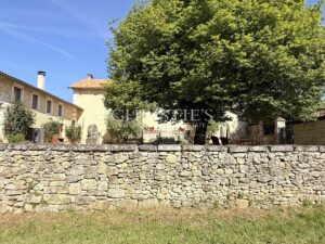 A rare 40-hectare lifestyle estate in the Dordogne, where refined living, hospitality and an equestrian way of life come together seamlessly.