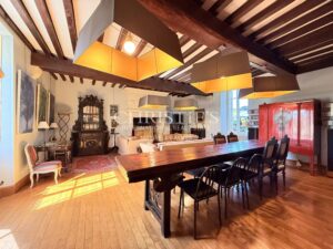 A rare 40-hectare lifestyle estate in the Dordogne, where refined living, hospitality and an equestrian way of life come together seamlessly.