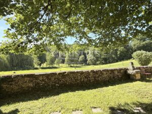 A rare 40-hectare lifestyle estate in the Dordogne, where refined living, hospitality and an equestrian way of life come together seamlessly.