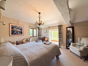A rare 40-hectare lifestyle estate in the Dordogne, where refined living, hospitality and an equestrian way of life come together seamlessly.