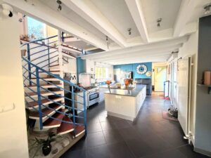 Villa lumineuse avec piscine à Meschers, proche plage et Royan