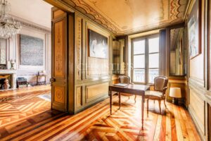 Bordeaux Saint-Pierre - Exceptional Historic Apartment