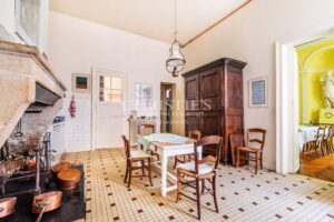 Bordeaux Saint-Pierre - Exceptional Historic Apartment