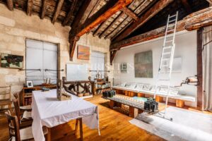 Bordeaux Saint-Pierre - Exceptional Historic Apartment