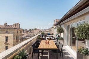 Dernier Etage - Terrasse - 4 Chambres - Garage - Ascenseur