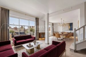 Dernier Etage - Terrasse - 4 Chambres - Garage - Ascenseur