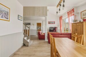 Dernier Etage - Terrasse - 4 Chambres - Garage - Ascenseur