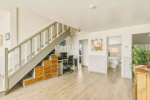 Dernier Etage - Terrasse - 4 Chambres - Garage - Ascenseur