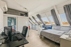 Dernier Etage - Terrasse - 4 Chambres - Garage - Ascenseur