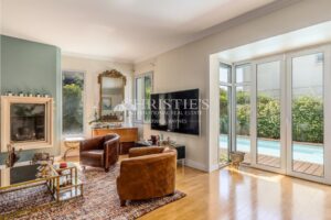 Maison familiale - Parc Bordelais - 5 chambres - garage - parking