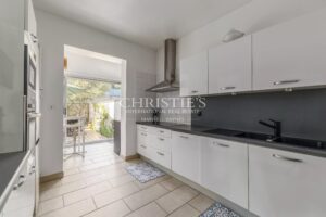 Maison familiale - Parc Bordelais - 5 chambres - garage - parking
