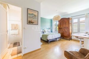 Maison familiale - Parc Bordelais - 5 chambres - garage - parking