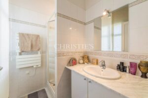 Maison familiale - Parc Bordelais - 5 chambres - garage - parking