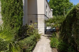 Maison familiale - Parc Bordelais - 5 chambres - garage - parking