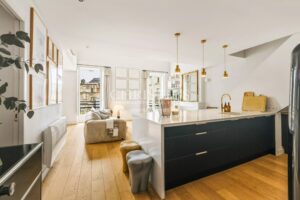 Very beautiful apartment - Saint-Seurin District Bordeaux - 3 bedrooms - Garage