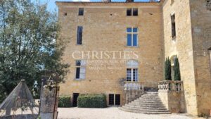 Elegant historic château in elevated position with wide ranging views of the Gers countryside