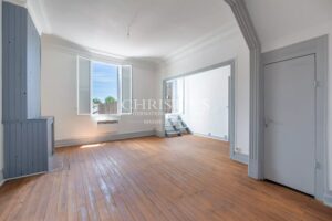 ANDERNOS , HYPER CENTRE VILLE, LOFT EN RUE PIÉTONNE