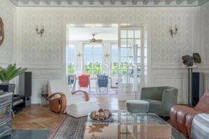 Magnifique château avec installations équestres professionnelles