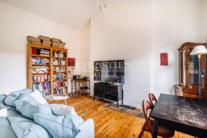 Jardin Public - 62 m² apartment with an elevator