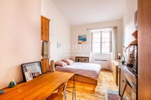 Jardin Public - 62 m² apartment with an elevator
