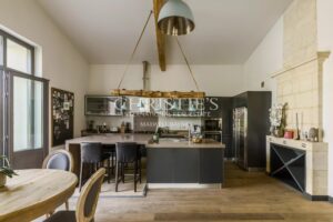 Propriété de caractère avec vues panoramiques et 2,8 hectares