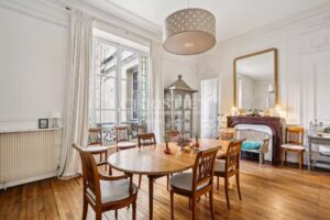 Stunning apartment in Jardin Public (5 bedrooms, 1 outdoor space, etc.)