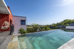 CHATELAILLON-PLAGE – STUNNING CONTEMPORARY PROPERTY BUILT IN 2023 WITH A SWIMMING POOL