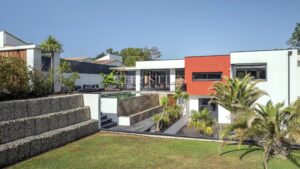 CHATELAILLON-PLAGE – STUNNING CONTEMPORARY PROPERTY BUILT IN 2023 WITH A SWIMMING POOL