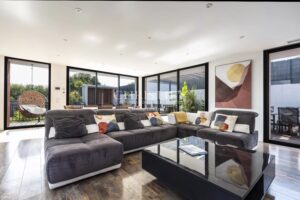 CHATELAILLON-PLAGE – STUNNING CONTEMPORARY PROPERTY BUILT IN 2023 WITH A SWIMMING POOL