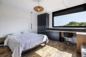 CHATELAILLON-PLAGE – STUNNING CONTEMPORARY PROPERTY BUILT IN 2023 WITH A SWIMMING POOL