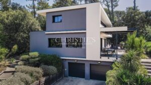 Pyla- Ermitage Villa 4 bedrooms with pool few minutes from the beach