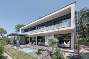 Pyla- Ermitage Villa 4 bedrooms with pool few minutes from the beach