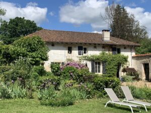 A Seigneurial Logis on the Edge of the Périgord Vert