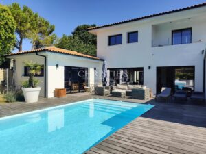 BOURGNEUF – LUXURY CONTEMPORARY VILLA – JUST A FEW MINUTES FROM LA ROCHELLE