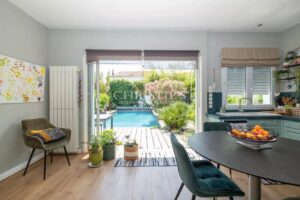 Beautifully Renovated Character Home with Swimming Pool – La Genette, La Rochelle