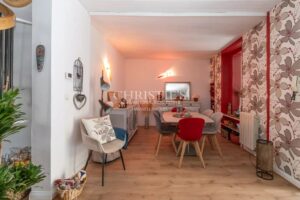 Beautifully Renovated Character Home with Swimming Pool – La Genette, La Rochelle