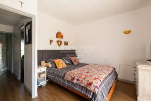 Beautifully Renovated Character Home with Swimming Pool – La Genette, La Rochelle
