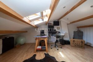 Beautifully Renovated Character Home with Swimming Pool – La Genette, La Rochelle