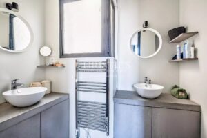 Bordeaux Tourny - Appartement - Lumière, charme et élégance - 2 chambres 2 salles d’eau