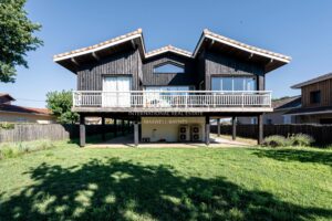 CASSY LANTON, villa bois d'architecte, vue Bassin