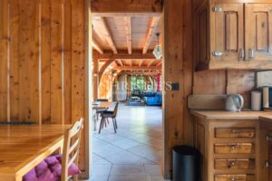 ANDERNOS-LES-BAINS – Exceptional Wooden Villa to Discover