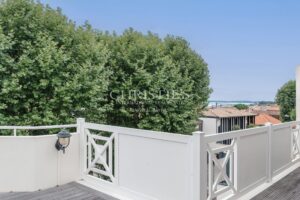ANDERNOS, vue Bassin, bel appartement au dernier étage