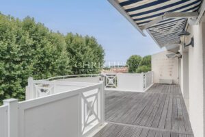 ANDERNOS, vue Bassin, bel appartement au dernier étage