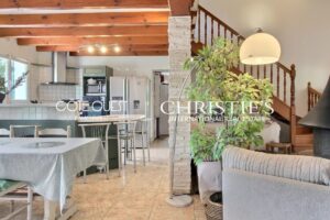 À vente Larressore - Propriété de 235 m²