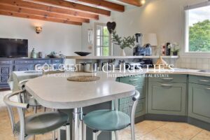 À vente Larressore - Propriété de 235 m²