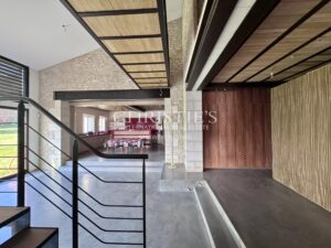 Handsome 1860s manor set in large park with attractive outbuildings