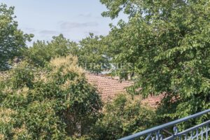 ARES, coeur de village et aperçu Bassin, spacieuse villa