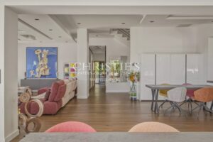 An Exceptional Contemporary Home on the Heights of Bouliac